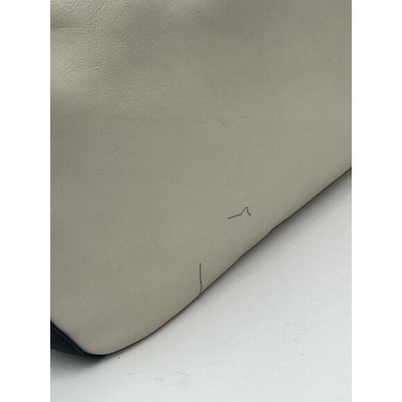 Alfani Womens Bangle Tote Cloud White/Black One Size - Minor Defect MSRP $99.50 - Picture 6 of 8